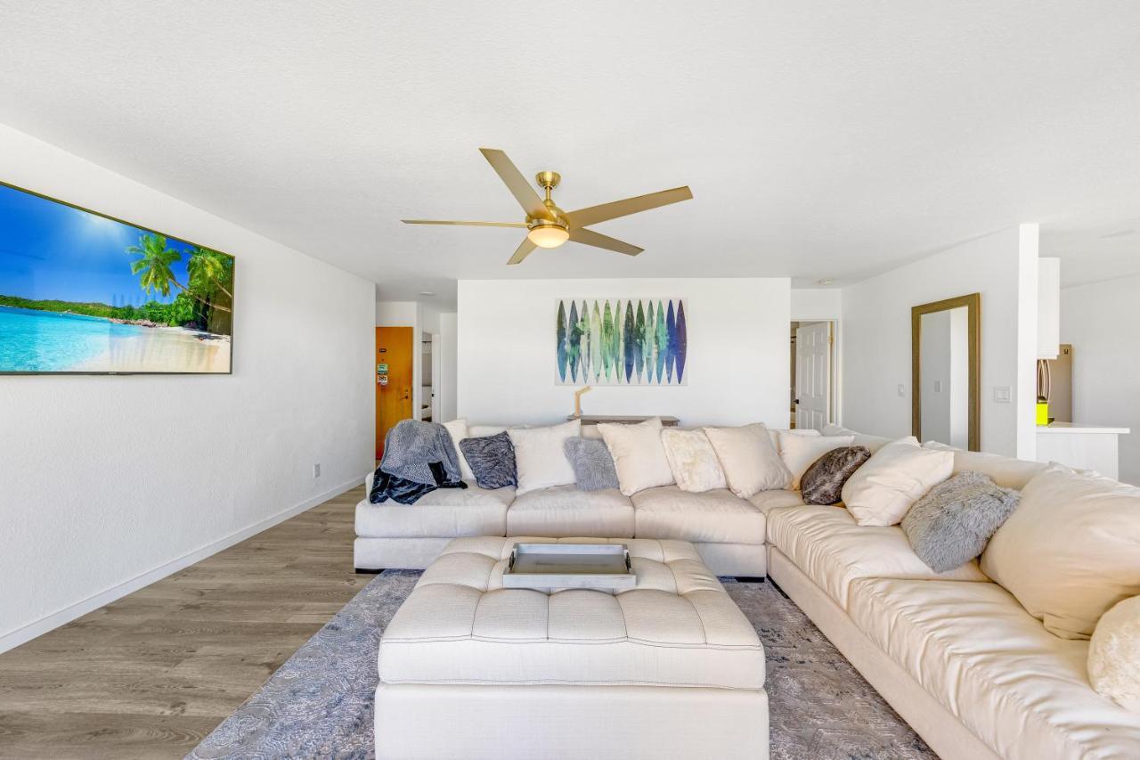 Newly Renovated Condo With Sup Paddle Boards And Golf Clubs Included Kailua Kültér fotó