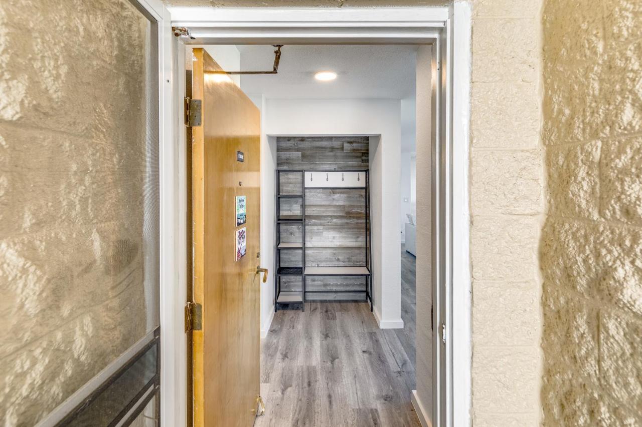 Newly Renovated Condo With Sup Paddle Boards And Golf Clubs Included Kailua Kültér fotó