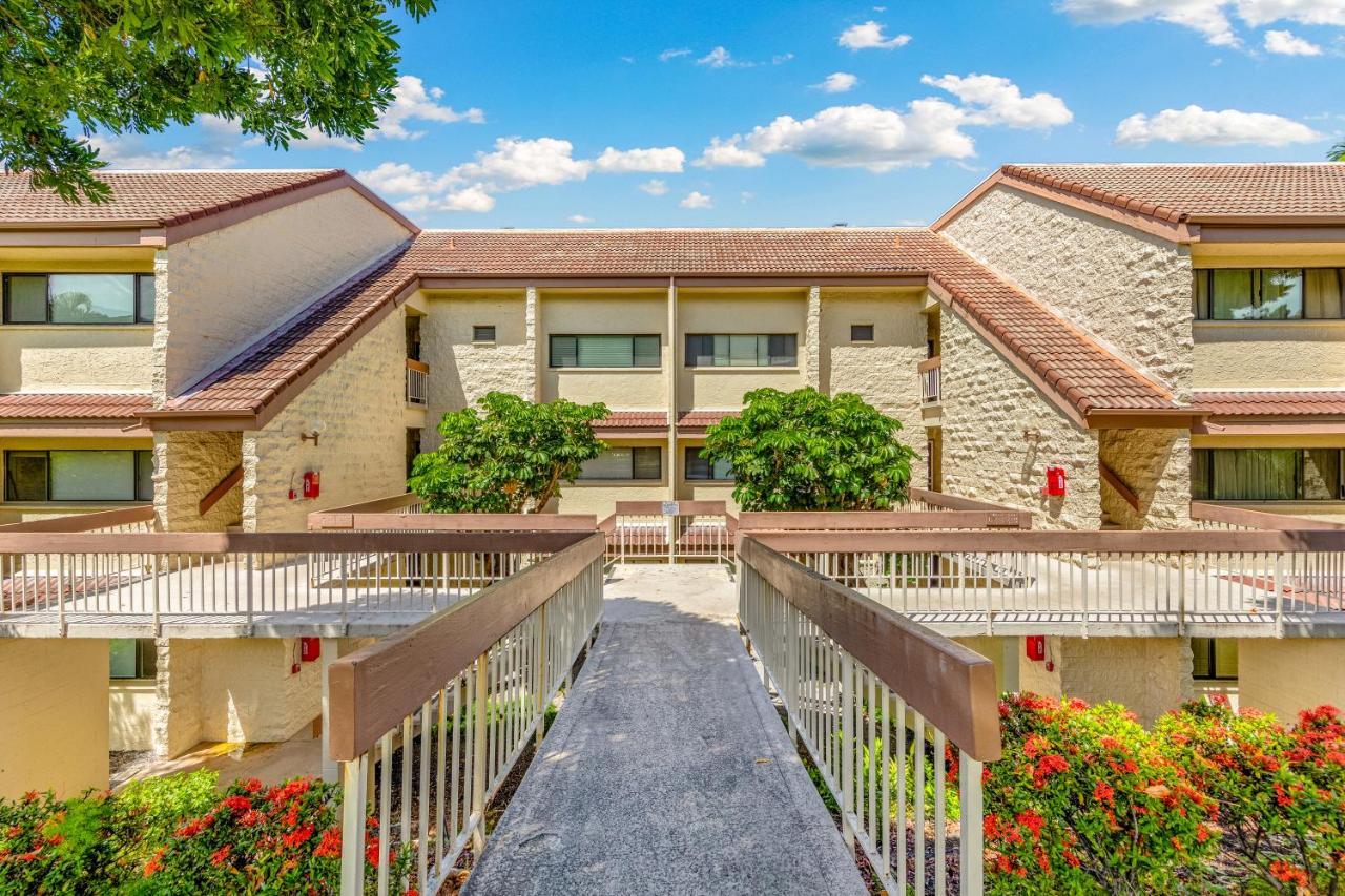 Newly Renovated Condo With Sup Paddle Boards And Golf Clubs Included Kailua Kültér fotó
